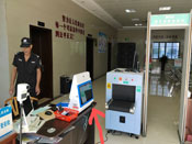 余姚市人民法院低塘法院分院，上線訪客機（支持多證件識別+人證核驗+活體檢測）